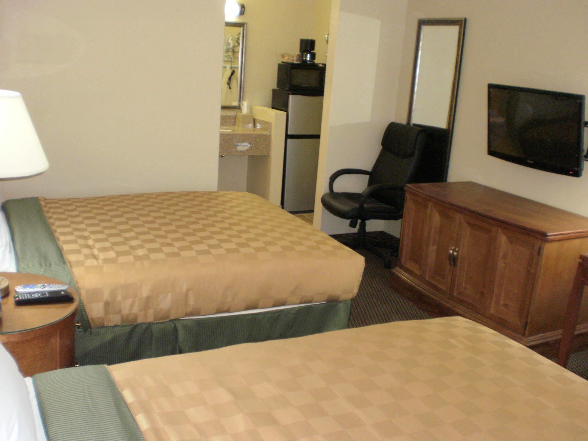 Executive Inn Mojave Exterior photo